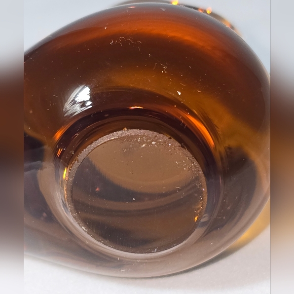 Darling Amber Art Glass Bird Paperweight/Figurine *as is* - Picture 5 of 7